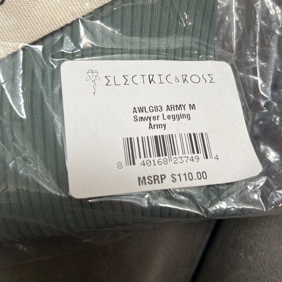 Electric & Rose Sawyer Ribbed Ankle Legging in Army Size Medium - Picture 3 of 9